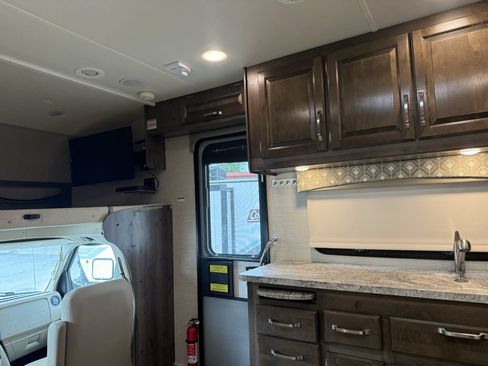 Used 2018 Ford E-450 and Econoline 450 Super Duty w/ Motorhome Prep Package RWD image 47