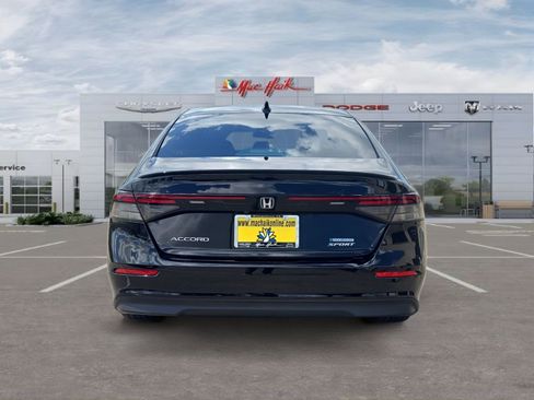 Used 2024 Honda Accord Sport image 4