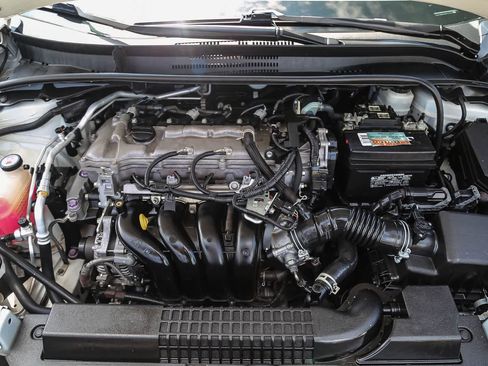 Used 2022 Toyota Corolla LE FWD image 23