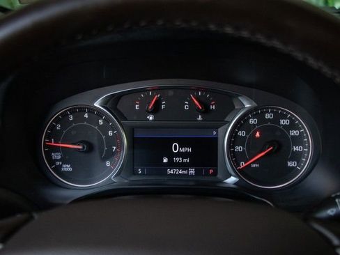 Used 2023 GMC Acadia SLT image 14