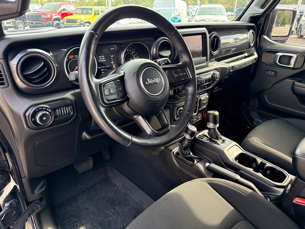 Used 2021 Jeep Wrangler Unlimited Sport AWD/4WD image 2