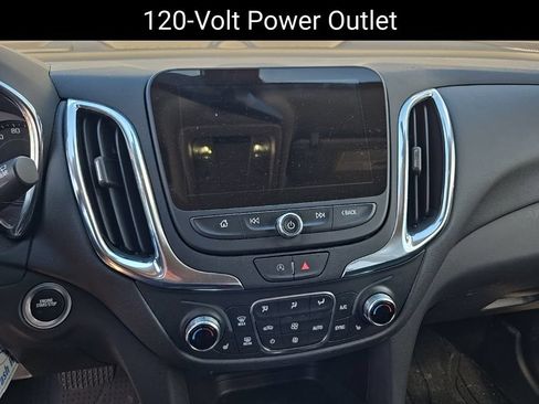 Used 2024 Chevrolet Equinox LT FWD image 16