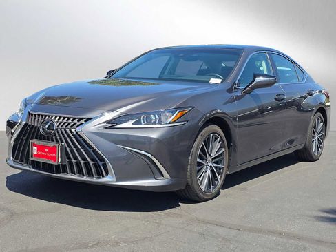 Used 2022 Lexus ES 350 w/ Premium Package FWD image 7