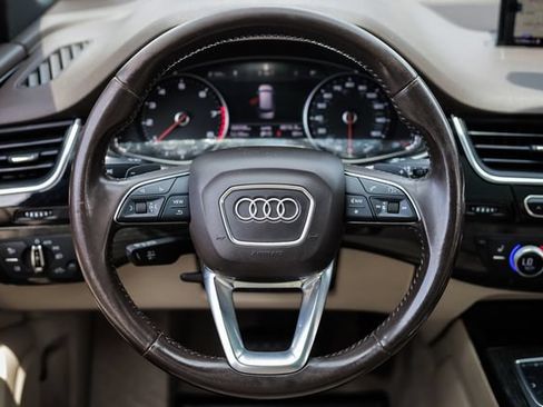 Used 2017 Audi Q7 2.0T Premium AWD/4WD image 29