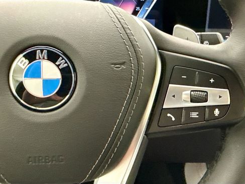 Used 2025 BMW X5 sDrive40i w/ Premium Package RWD image 12