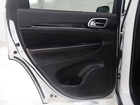 Used 2018 Jeep Grand Cherokee Trailhawk image 9