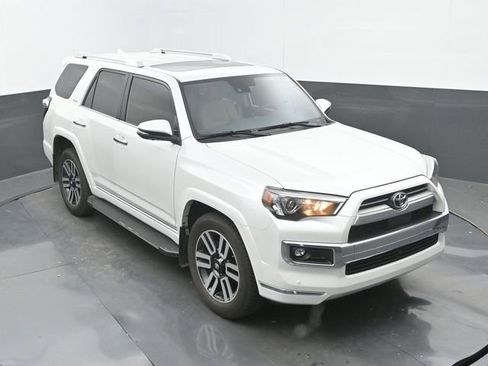 Used 2024 Toyota 4Runner Limited image 13