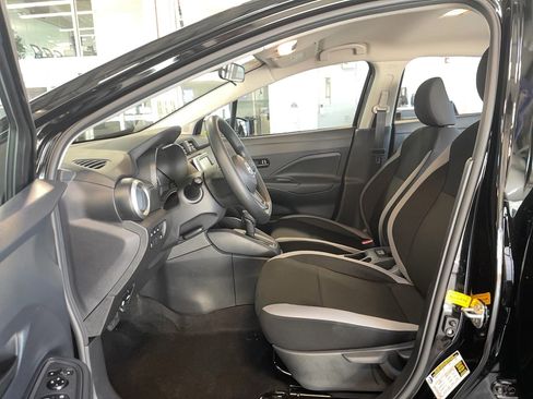 Used 2025 Nissan Versa S w/ S Plus Package FWD image 17