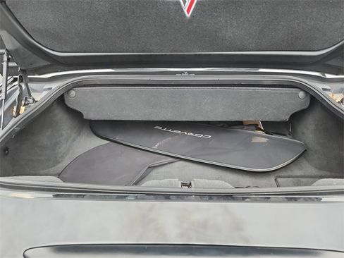 Used 2007 Chevrolet Corvette Base w/ Preferred Equipment Group image 13