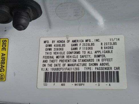 Used 2015 Acura TLX V6 w/ Technology Package FWD image 35