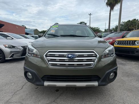 Used 2015 Subaru Outback 2.5i Limited AWD/4WD image 2