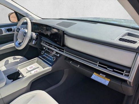 New 2026 Hyundai Santa Fe SE FWD image 22