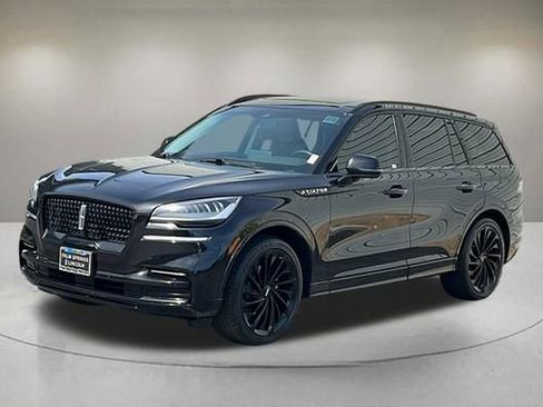 Certified 2024 Lincoln Aviator Reserve w/ Equipment Group 201A image 2