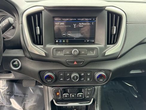 Used 2018 GMC Terrain SLE w/ Driver Convenience Package image 14