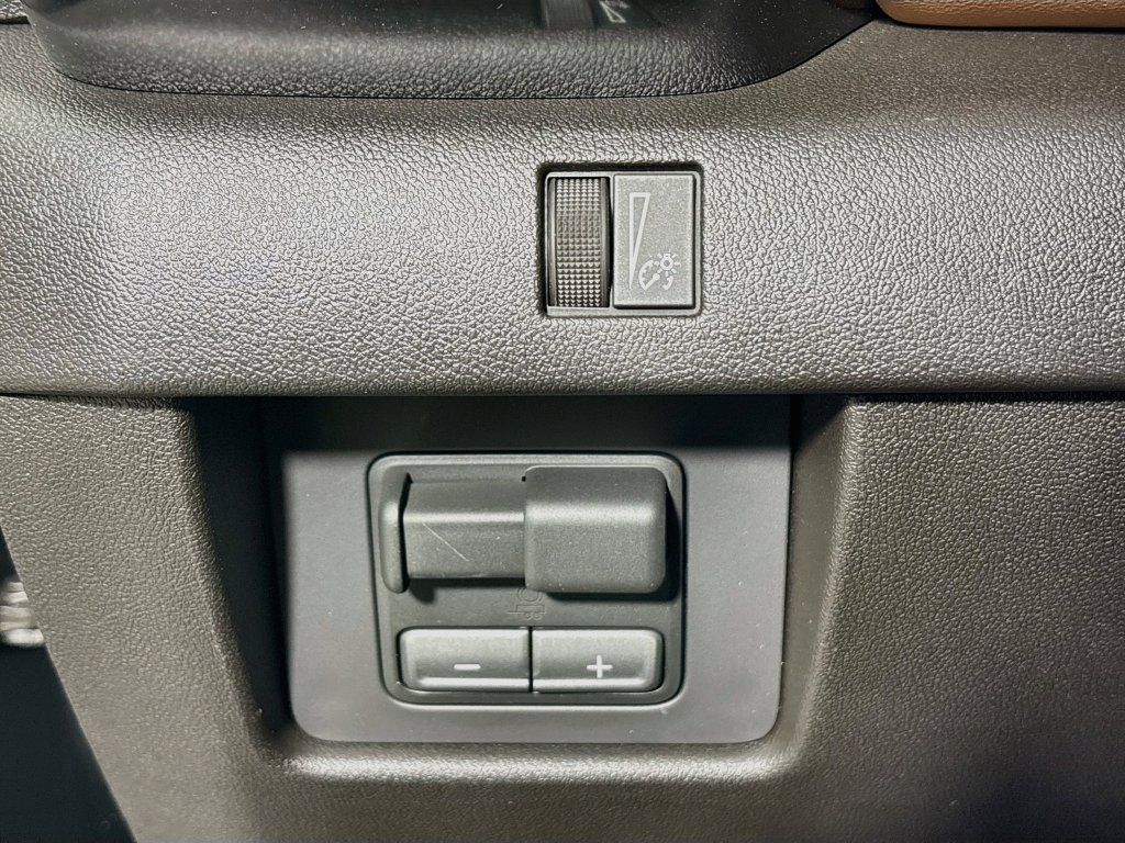 New 2026 GMC Canyon AT4 w/ Nightfall Edition AWD/4WD image 10