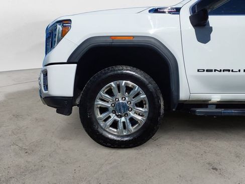 Used 2023 GMC Sierra 2500 Denali AWD/4WD image 9