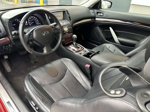 Used 2014 INFINITI Q60 Convertible w/ Premium Package image 10