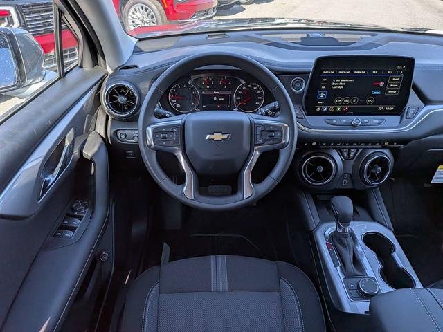 New 2026 Chevrolet Blazer LT w/ Convenience Package FWD image 15