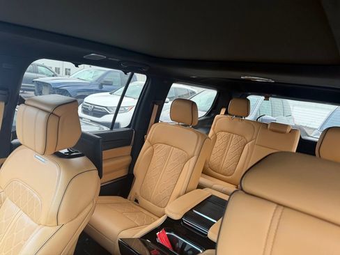 Used 2024 Jeep Grand Wagoneer Series III w/ Rear Seat Video Group 1 image 4