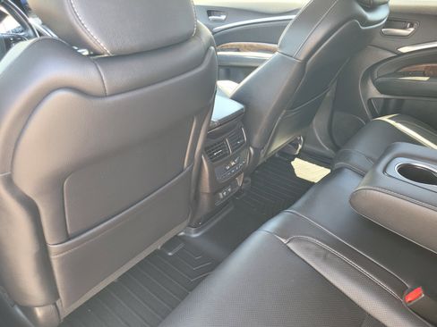 Used 2020 Acura MDX SH-AWD w/ Technology Package image 11