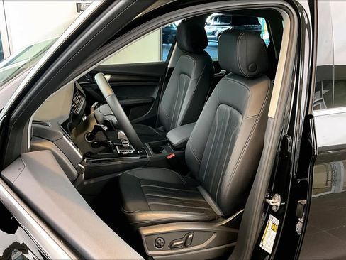 Used 2023 Audi Q5 2.0T Premium Plus w/ Premium Plus Package image 7