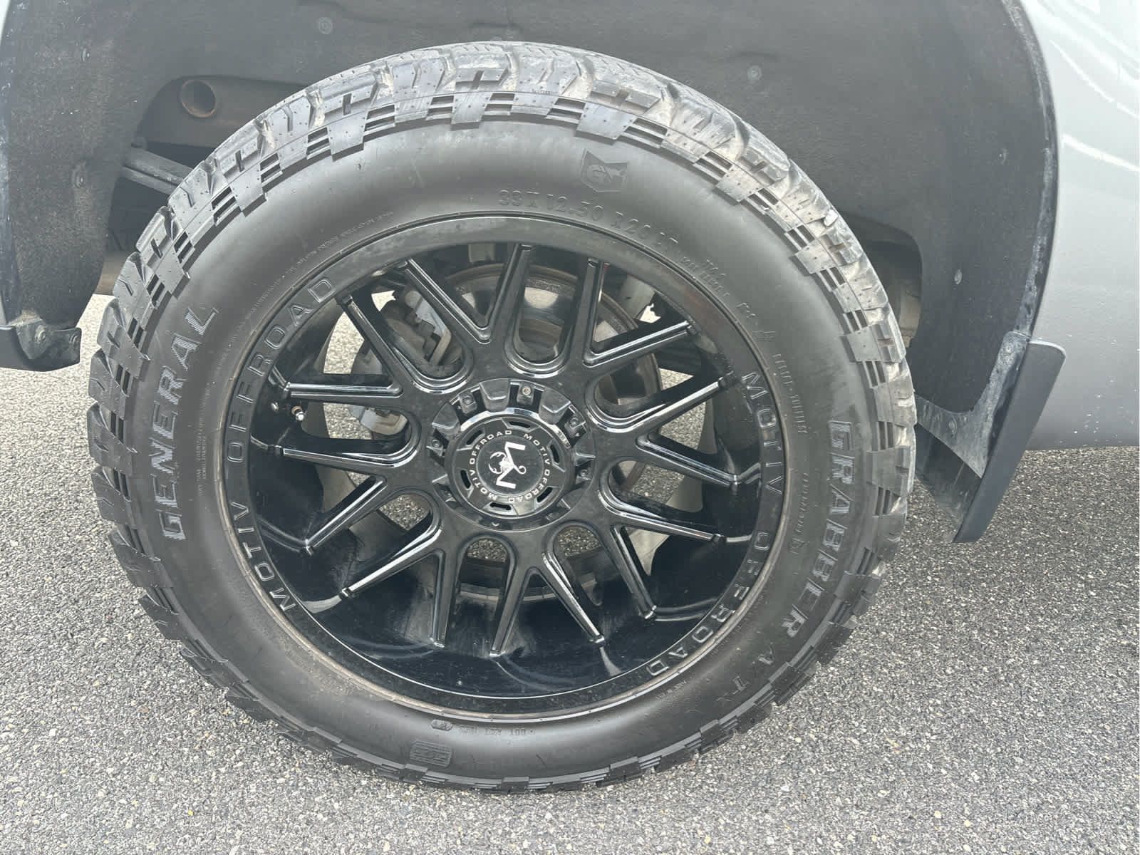 Certified 2021 Chevrolet Silverado 1500 RST w/ Z71 Off-Road Package AWD/4WD image 26