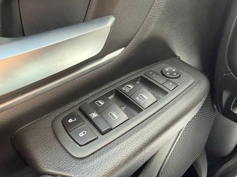 Used 2022 RAM 1500 Big Horn AWD/4WD image 27