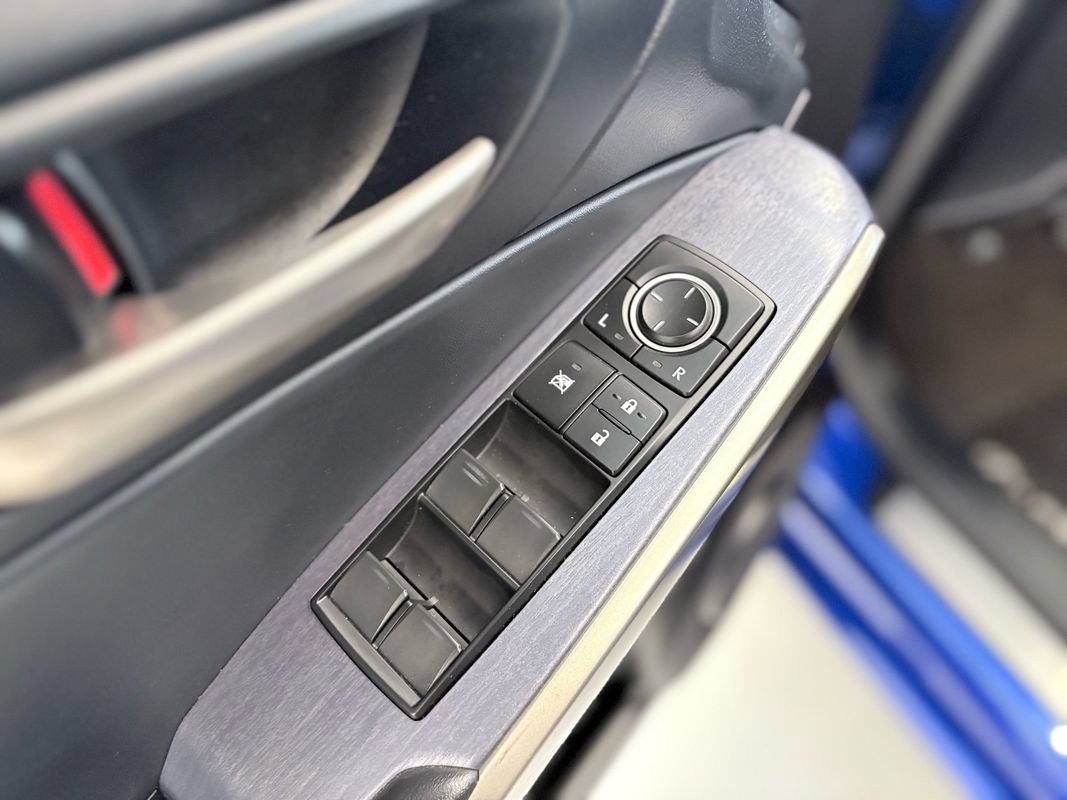 Used 2020 Lexus IS 300 F Sport w/ Blackline Edition AWD/4WD image 25