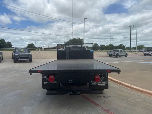 Used 2021 RAM 4500 Tradesman RWD image 6