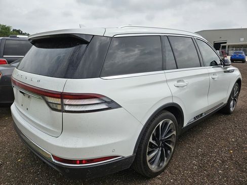 Used 2023 Lincoln Aviator Reserve w/ Equipment Group 201A RWD image 4