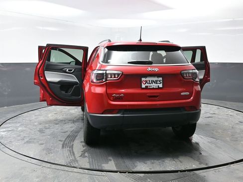 Used 2024 Jeep Compass Latitude image 56