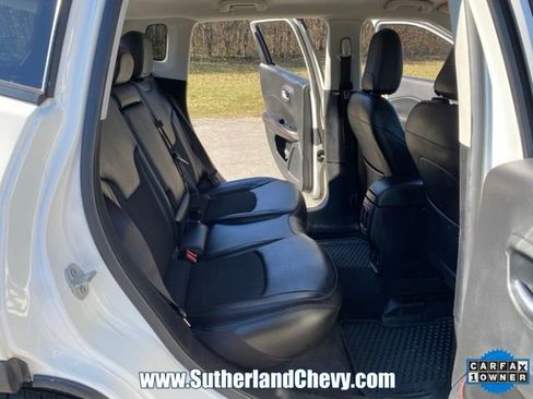 Used 2021 Jeep Compass Trailhawk image 34