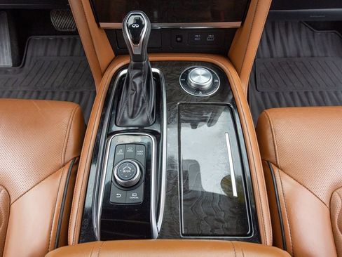 Used 2022 INFINITI QX80 Sensory w/ All-Season Package AWD/4WD image 30