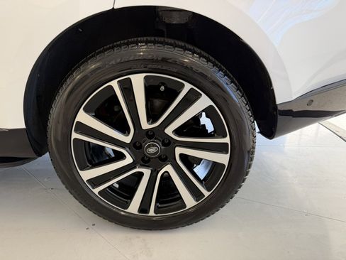 Used 2023 Land Rover Range Rover SE AWD/4WD image 48