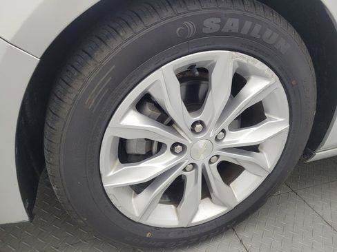 Used 2019 Chevrolet Malibu LT FWD image 31