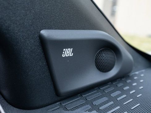 Used 2024 Toyota bZ4X Limited image 24