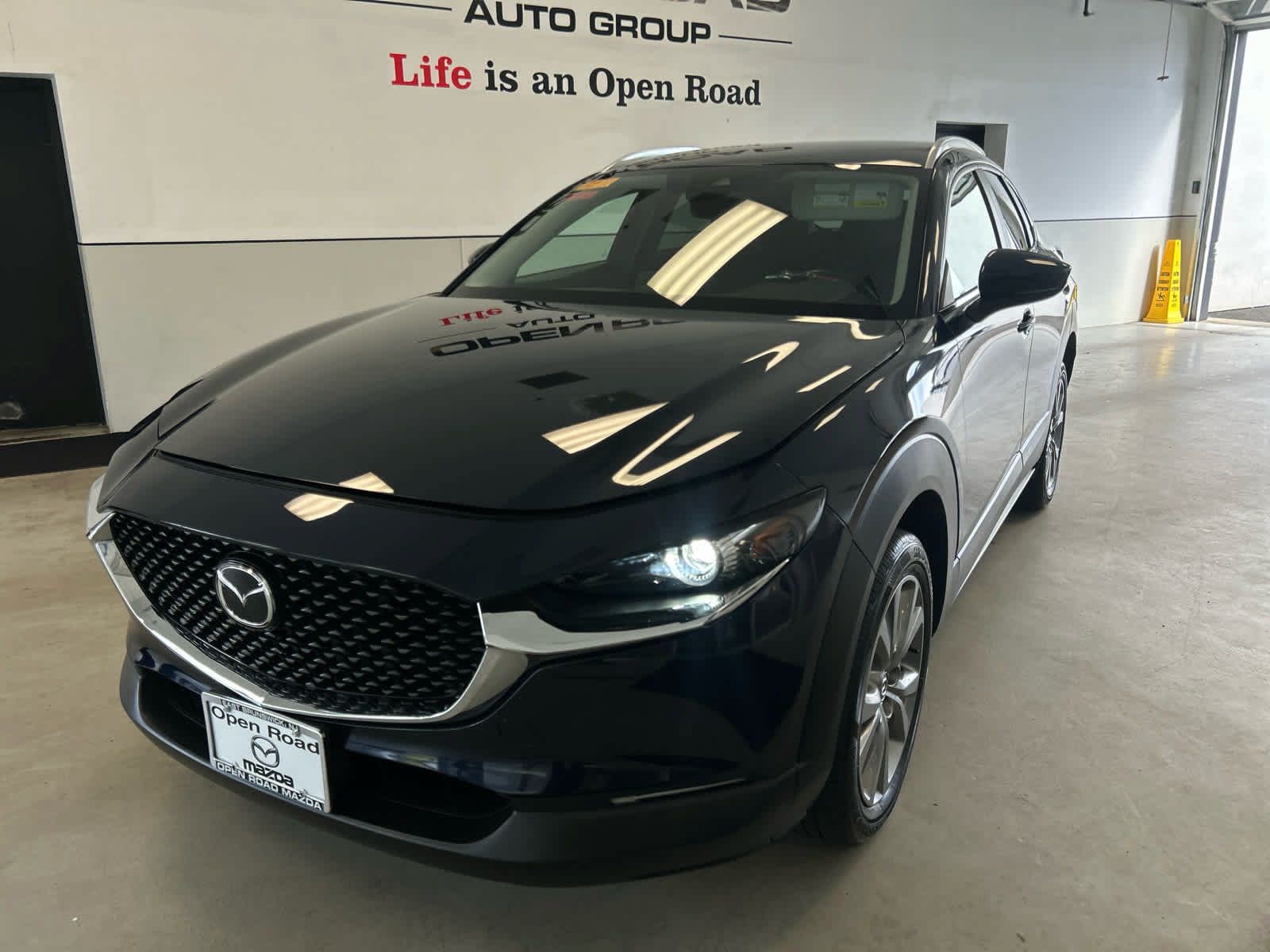 Used 2023 MAZDA CX-30 AWD 2.5 S w/ Select Package image 1