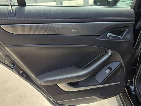 Used 2010 Cadillac CTS Sedan image 19