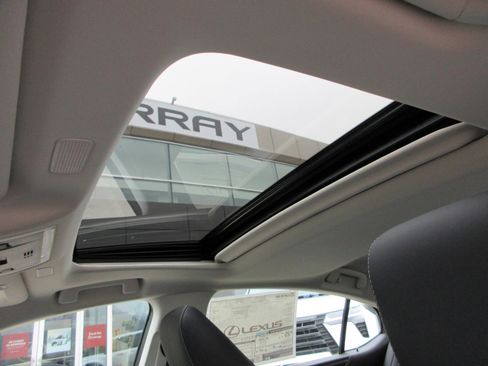 New 2025 Lexus ES 350 350 image 17