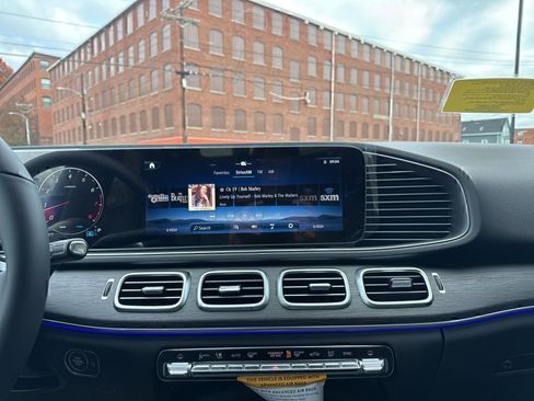 Certified 2026 Mercedes-Benz GLE 350 4MATIC image 23