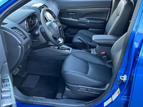 Used 2024 Mitsubishi Outlander Sport SEL image 22