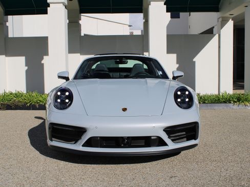 Used 2023 Porsche 911 Targa 4 GTS image 10
