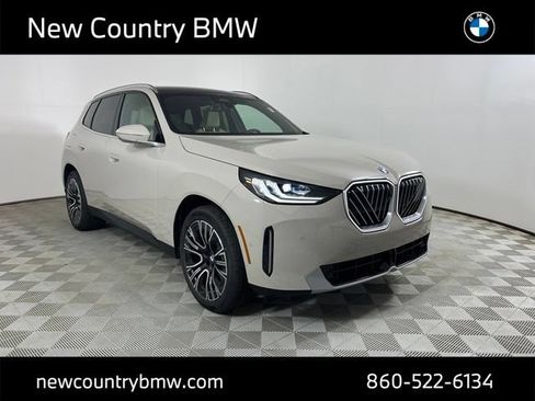 New 2026 BMW X3 xDrive30i w/ Premium Package AWD/4WD image 1