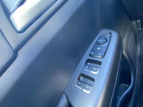 Used 2022 Kia Sportage LX w/ LX FWD Value Edition Package image 22