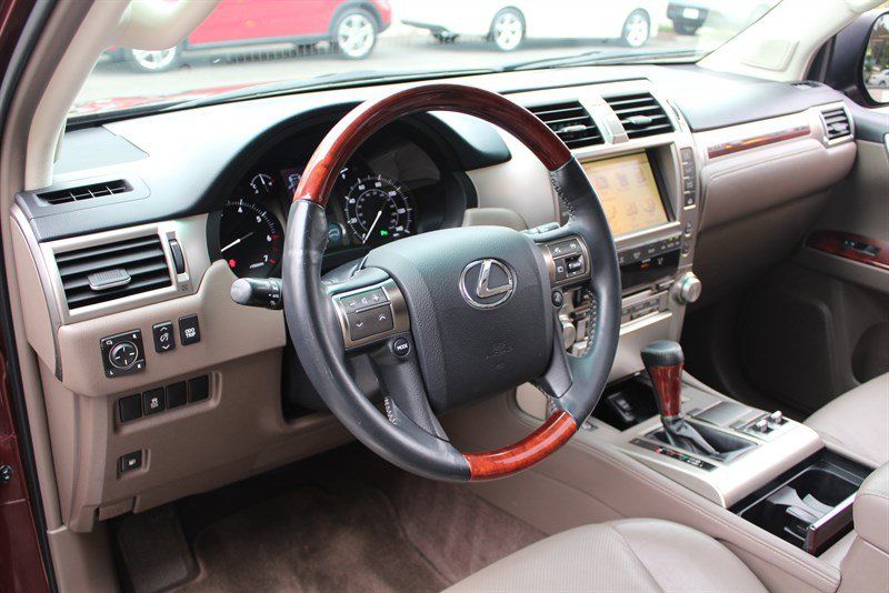 Used 2010 Lexus GX 460 w/ Convenience Pkg AWD/4WD image 24