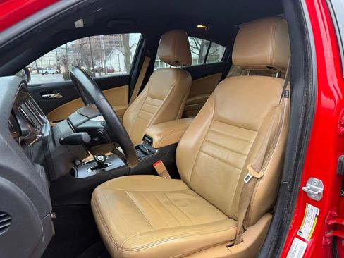 Used 2014 Dodge Charger SXT Plus image 11