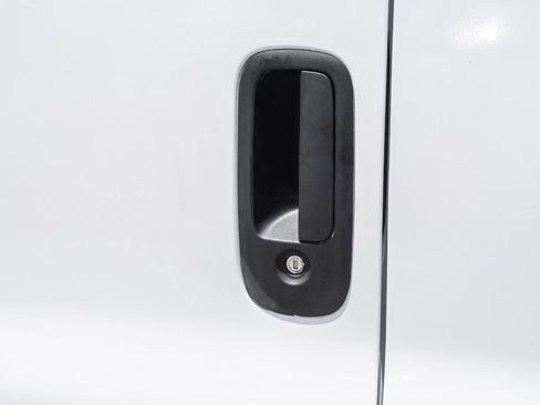 Used 2019 Chevrolet Express 3500 w/ Driver Convenience Package RWD image 37