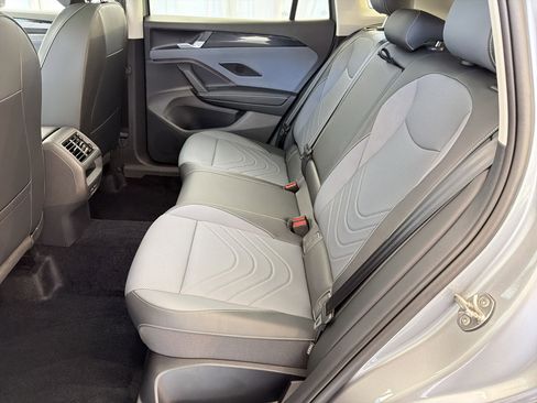 New 2026 Volkswagen Tiguan SE image 15