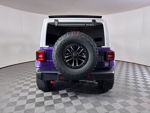 New 2026 Jeep Wrangler Unlimited Rubicon w/ Whitecap Package AWD/4WD image 13