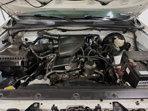 Used 2013 Toyota Tacoma 2WD Regular Cab image 27